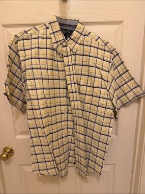Twenty Yellow and Blue Plaid Short-Sleeve Button-Up Shirt